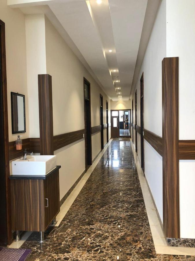 Hotel Woodcrest Zirakpur Chandigarh - Luxury Rooms Exterior photo