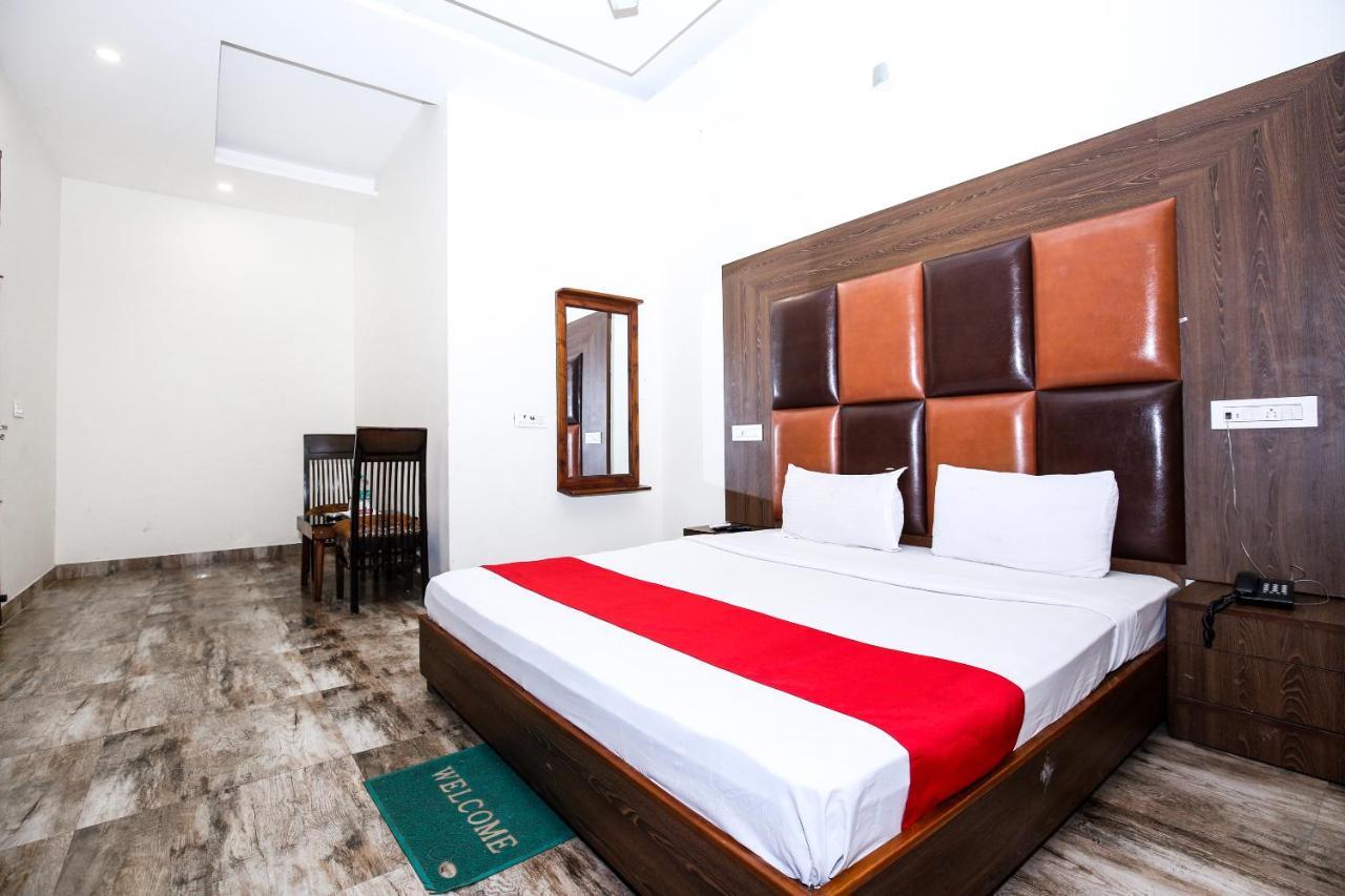 Hotel Woodcrest Zirakpur Chandigarh - Luxury Rooms Exterior photo