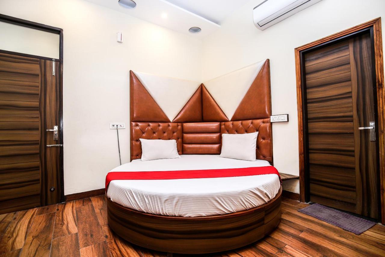 Hotel Woodcrest Zirakpur Chandigarh - Luxury Rooms Exterior photo